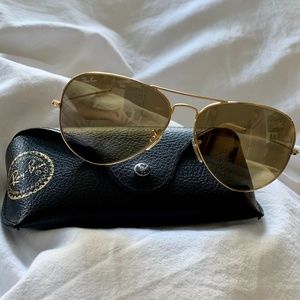 Ray-Ban Gold 62mm Aviators